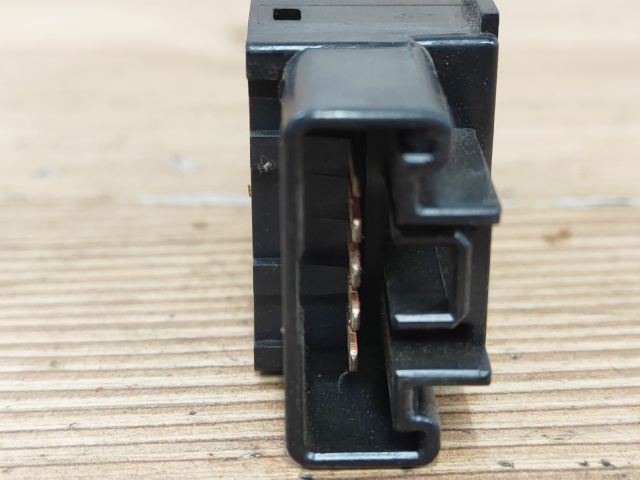 bontott MAZDA 6 Fényszórómagasság Állító Kapcsoló