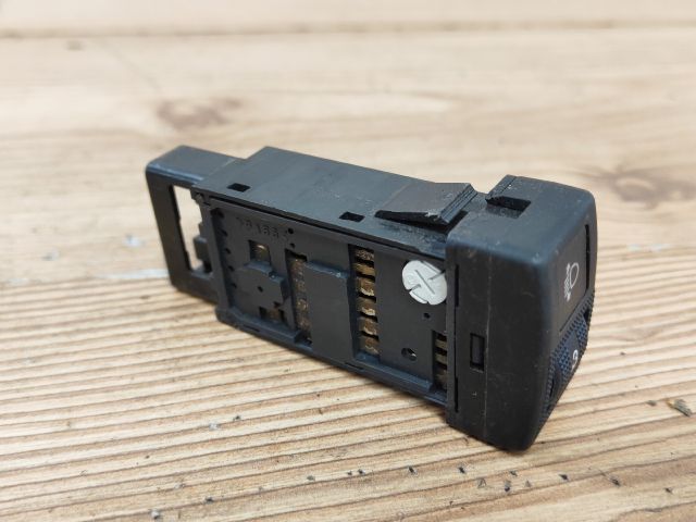 bontott MAZDA 6 Fényszórómagasság Állító Kapcsoló