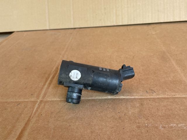 bontott MAZDA 6 Fényszórómosó Szivattyú