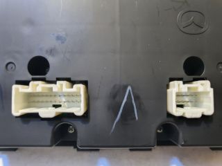 bontott MAZDA 6 Fűtéskapcsoló (digit klímás)