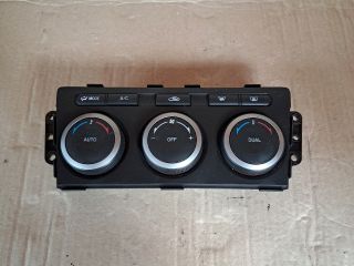 bontott MAZDA 6 Fűtéskapcsoló (digit klímás)