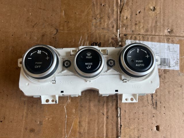 bontott MAZDA 6 Fűtéskapcsoló (digit klímás)