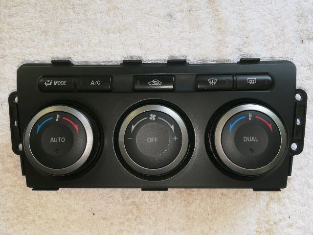 bontott MAZDA 6 Fűtéskapcsoló (digit klímás)