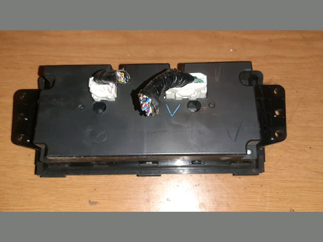 bontott MAZDA 6 Fűtéskapcsoló (digit klímás)