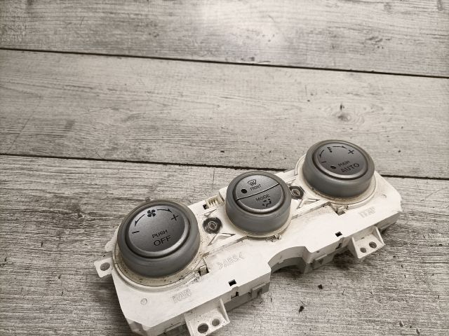 bontott MAZDA 6 Fűtéskapcsoló (manuális klímás)