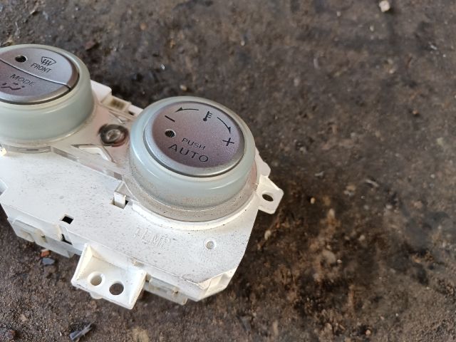 bontott MAZDA 6 Fűtéskapcsoló (manuális klímás)