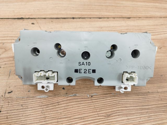 bontott MAZDA 6 Fűtéskapcsoló (manuális klímás)