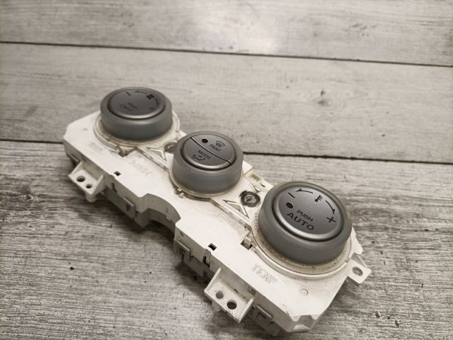 bontott MAZDA 6 Fűtéskapcsoló (manuális klímás)