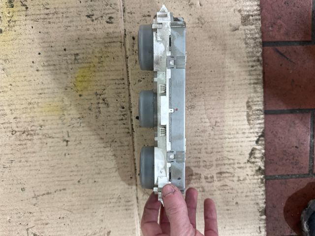 bontott MAZDA 6 Fűtéskapcsoló (manuális klímás)