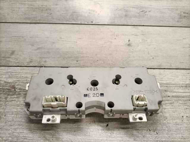 bontott MAZDA 6 Fűtéskapcsoló (manuális klímás)