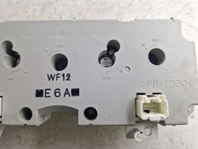 bontott MAZDA 6 Fűtéskapcsoló