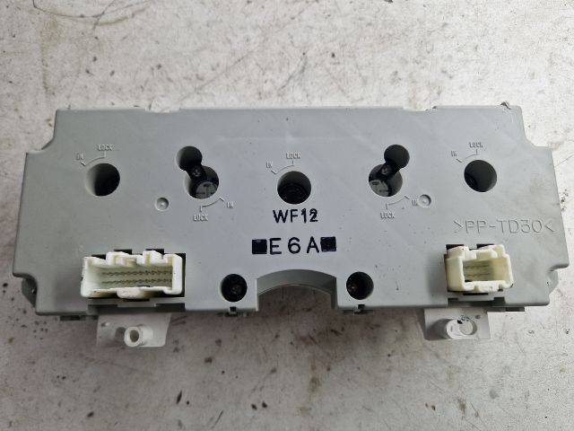 bontott MAZDA 6 Fűtéskapcsoló