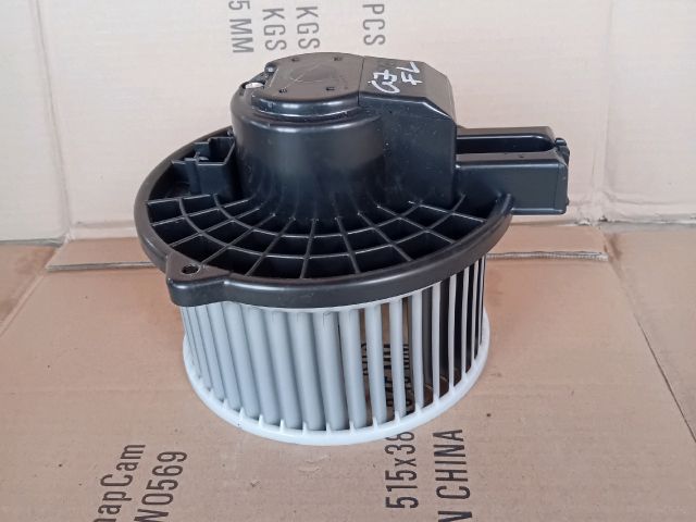 bontott MAZDA 6 Fűtőmotor (Klímás)