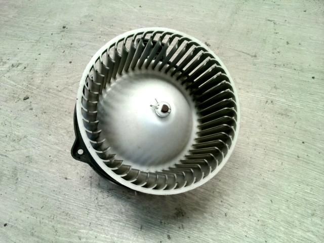 bontott MAZDA 6 Fűtőmotor (Nem klímás)