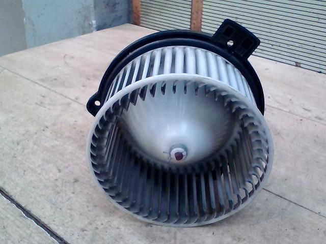 bontott MAZDA 6 Fűtőmotor (Nem klímás)