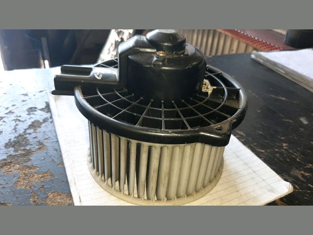 bontott MAZDA 6 Fűtőmotor (Nem klímás)