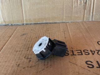 bontott MAZDA 6 Gyújtáskapcsoló Elektronika