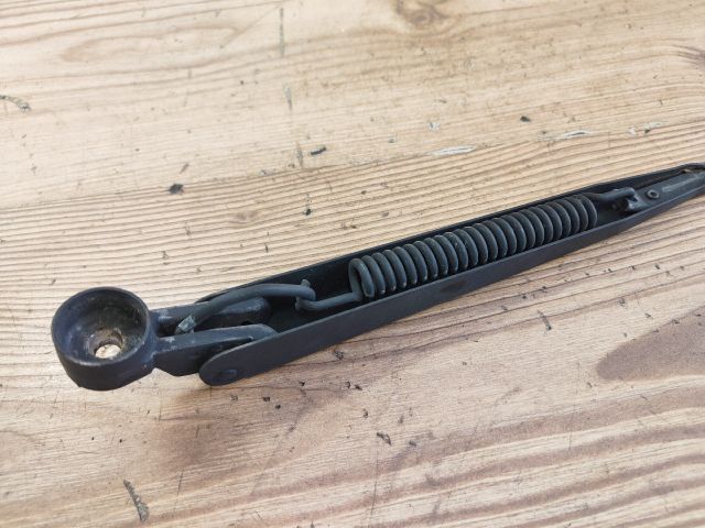 bontott MAZDA 6 Hátsó Ablaktörlő Kar