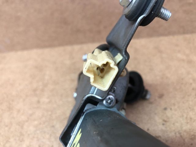 bontott MAZDA 6 Hátsó Ablaktörlő Motor