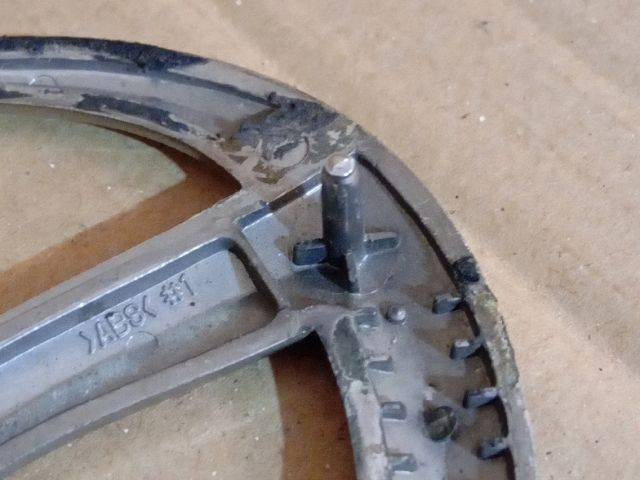 bontott MAZDA 6 Hátsó Embléma