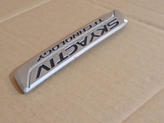 bontott MAZDA 6 Hátsó Embléma