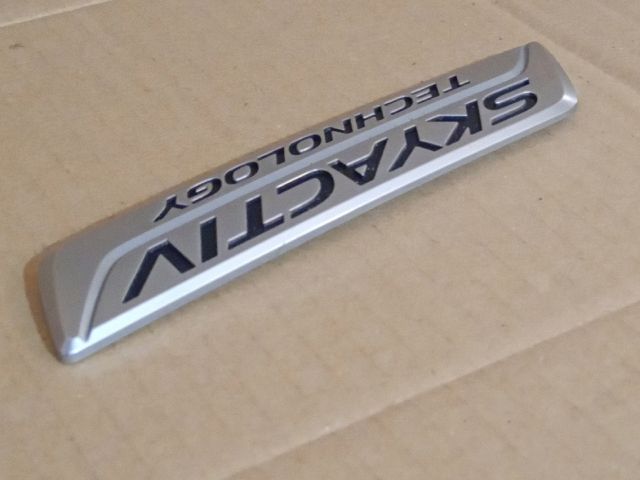 bontott MAZDA 6 Hátsó Embléma