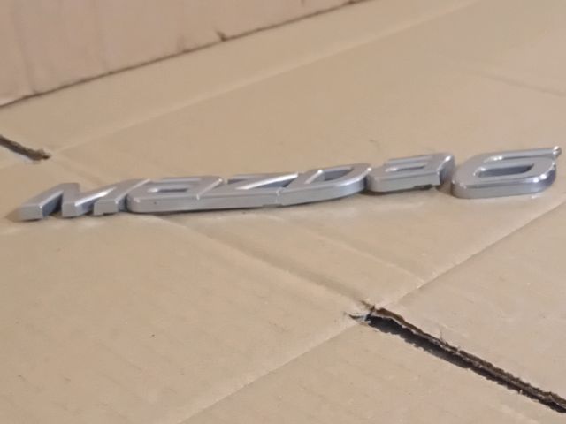 bontott MAZDA 6 Hátsó Embléma