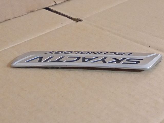 bontott MAZDA 6 Hátsó Embléma