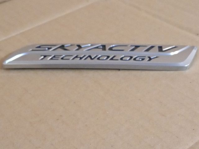 bontott MAZDA 6 Hátsó Embléma