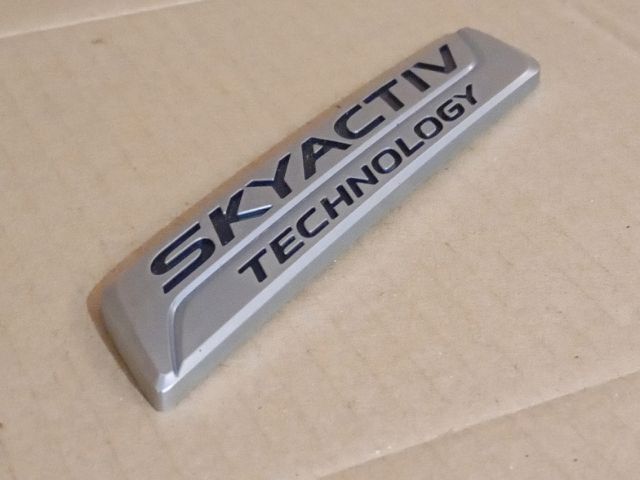 bontott MAZDA 6 Hátsó Embléma