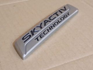 bontott MAZDA 6 Hátsó Embléma