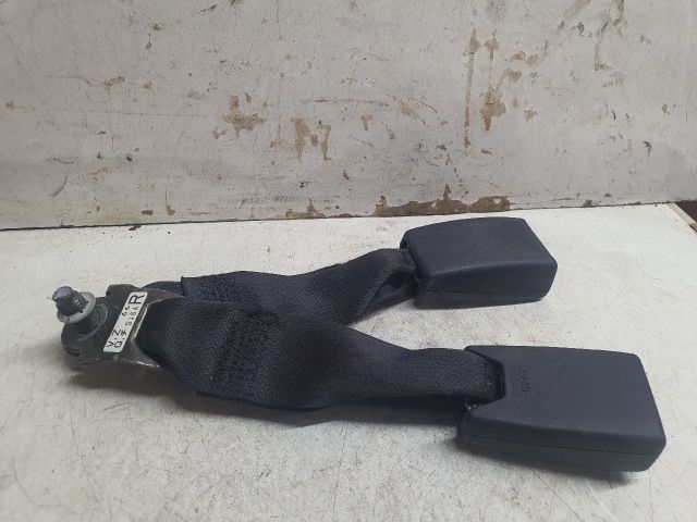 bontott MAZDA 6 Hátsó középső Biztonsági Öv Csat