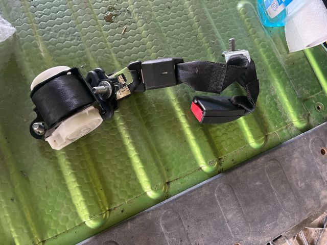 bontott MAZDA 6 Hátsó középső Biztonsági Öv