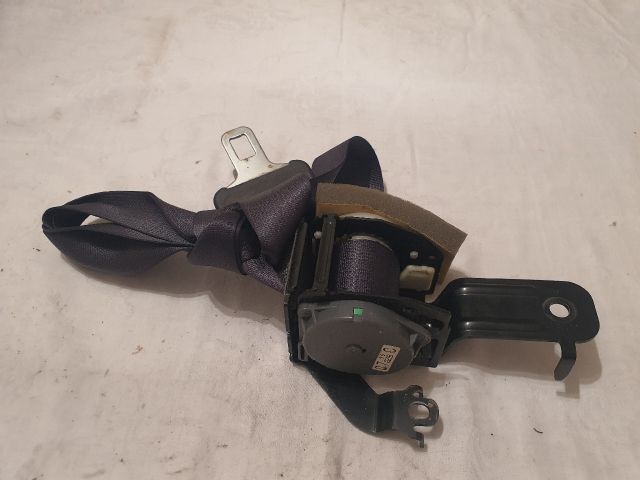 bontott MAZDA 6 Hátsó középső Biztonsági Öv