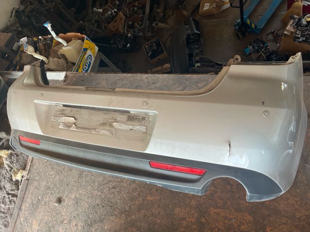 bontott MAZDA 6 Hátsó Lökhárító (Részeivel)