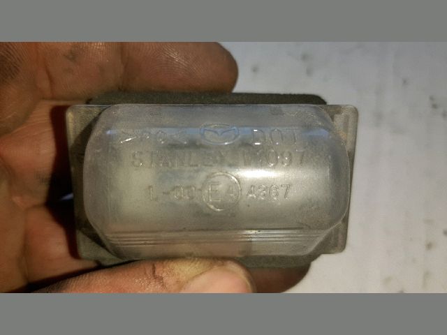 bontott MAZDA 6 Hátsó Rendszámtábla Világítás