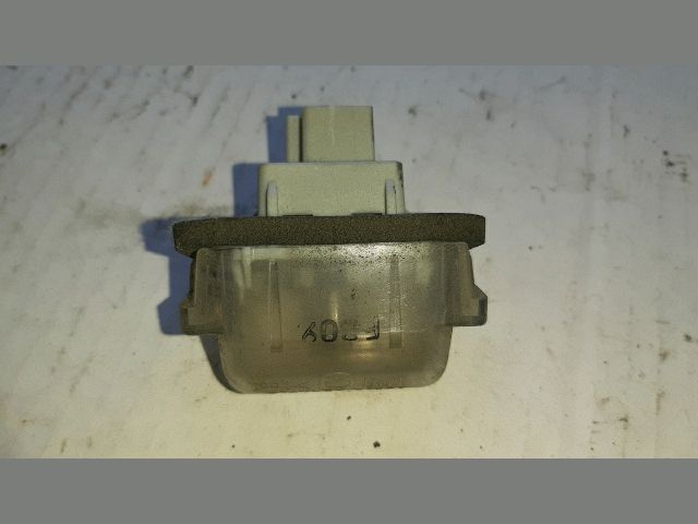 bontott MAZDA 6 Hátsó Rendszámtábla Világítás