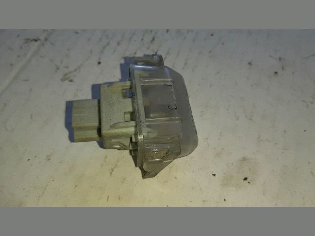 bontott MAZDA 6 Hátsó Rendszámtábla Világítás