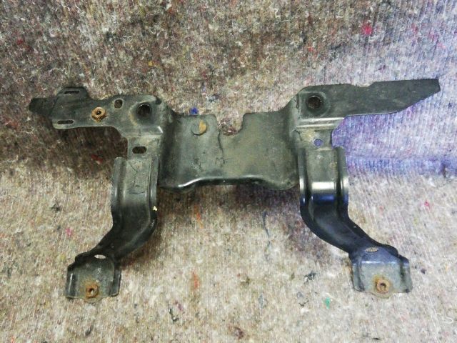 bontott MAZDA 6 Homlokfal Alsó Tartó