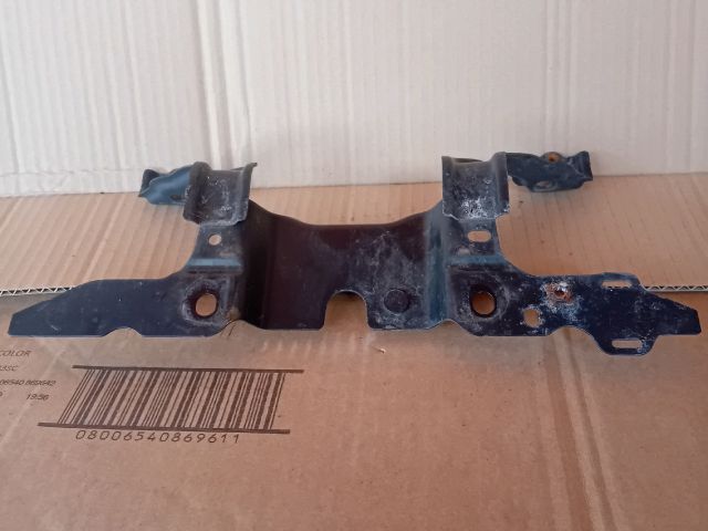 bontott MAZDA 6 Homlokfal Alsó Tartó