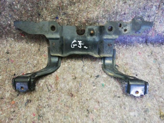 bontott MAZDA 6 Homlokfal Alsó Tartó