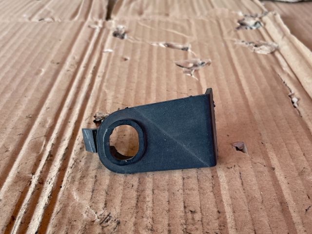 bontott MAZDA 6 Homlokfal Burkolat