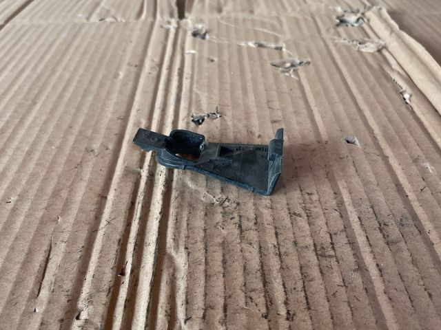 bontott MAZDA 6 Homlokfal Burkolat