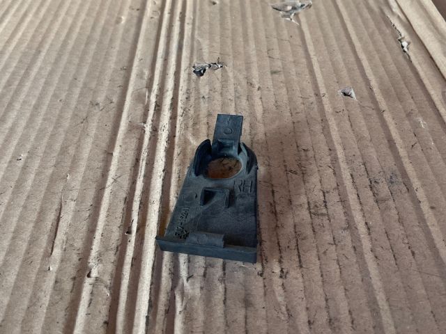 bontott MAZDA 6 Homlokfal Burkolat