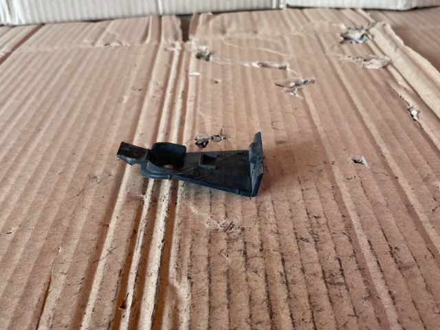 bontott MAZDA 6 Homlokfal Burkolat