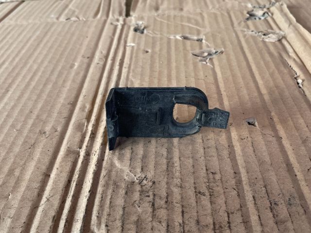 bontott MAZDA 6 Homlokfal Burkolat