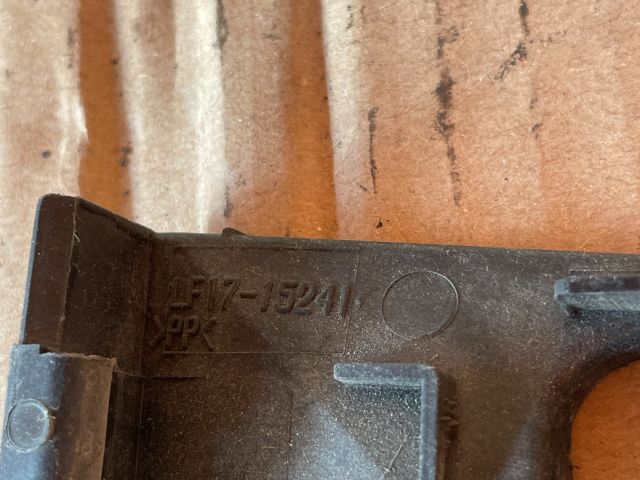 bontott MAZDA 6 Homlokfal Burkolat