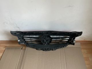 bontott MAZDA 6 Hűtőrács