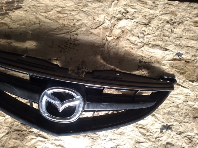 bontott MAZDA 6 Hűtőrács