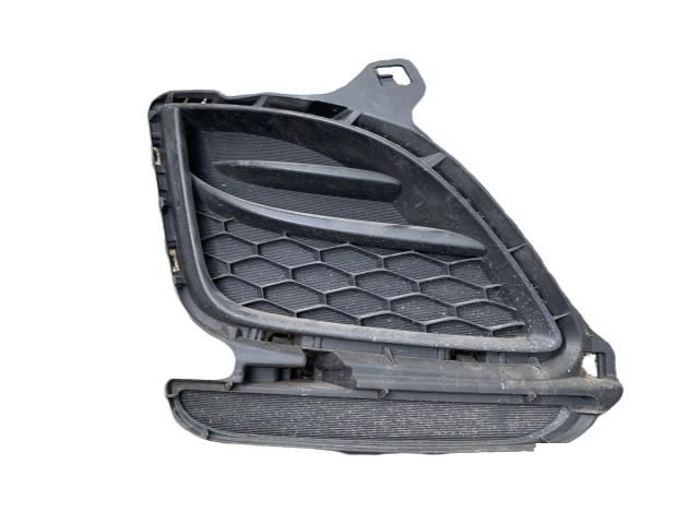 bontott MAZDA 6 Hűtőrács